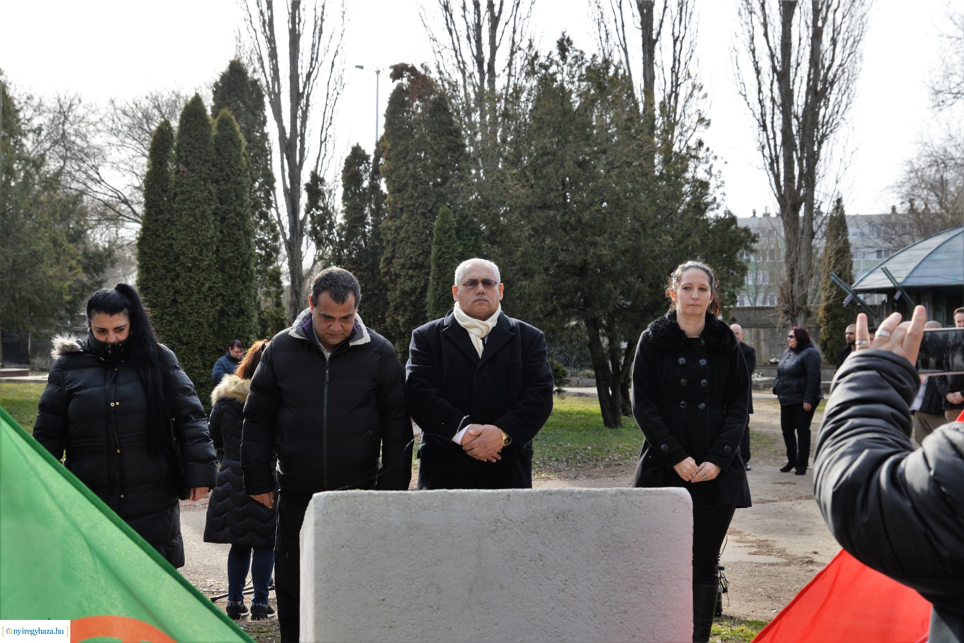 A romák elleni sorozatgyilkosságok áldozataira emlékeztek