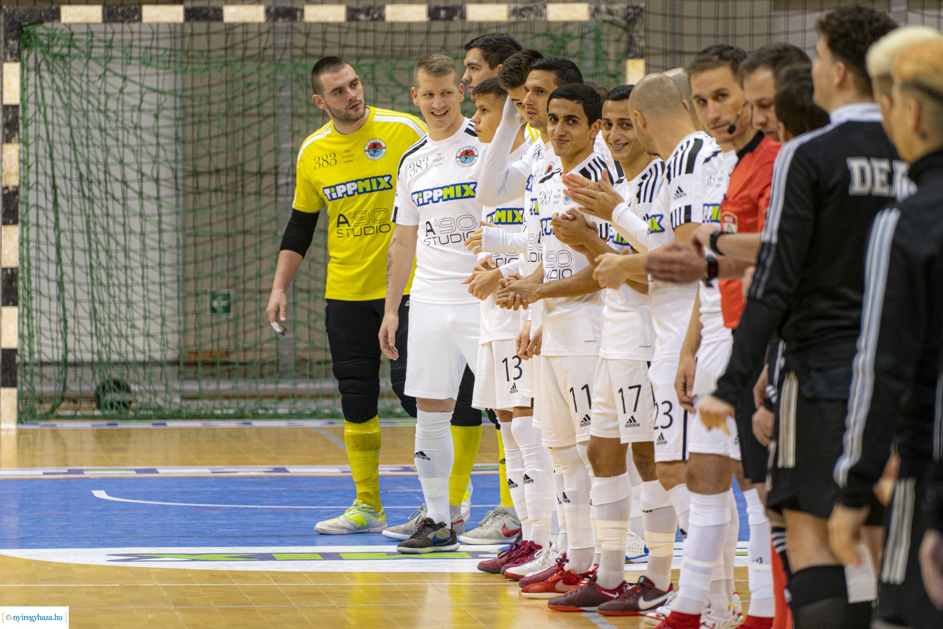 Á Studió Futsal Nyíregyháza - DEAC Futsal mérkőzés a Continental Arénában