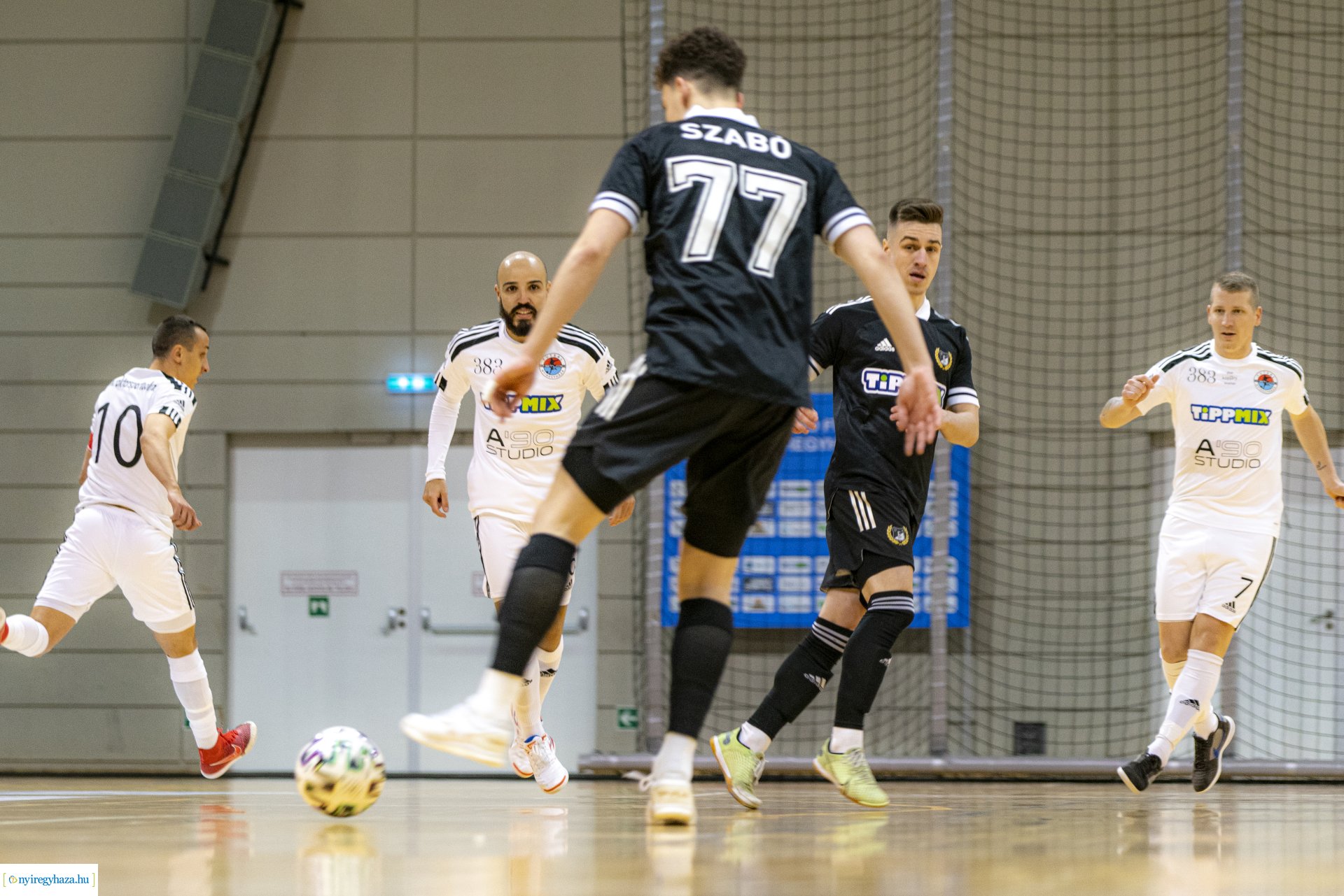 Á Studió Futsal Nyíregyháza - DEAC Futsal mérkőzés a Continental Arénában