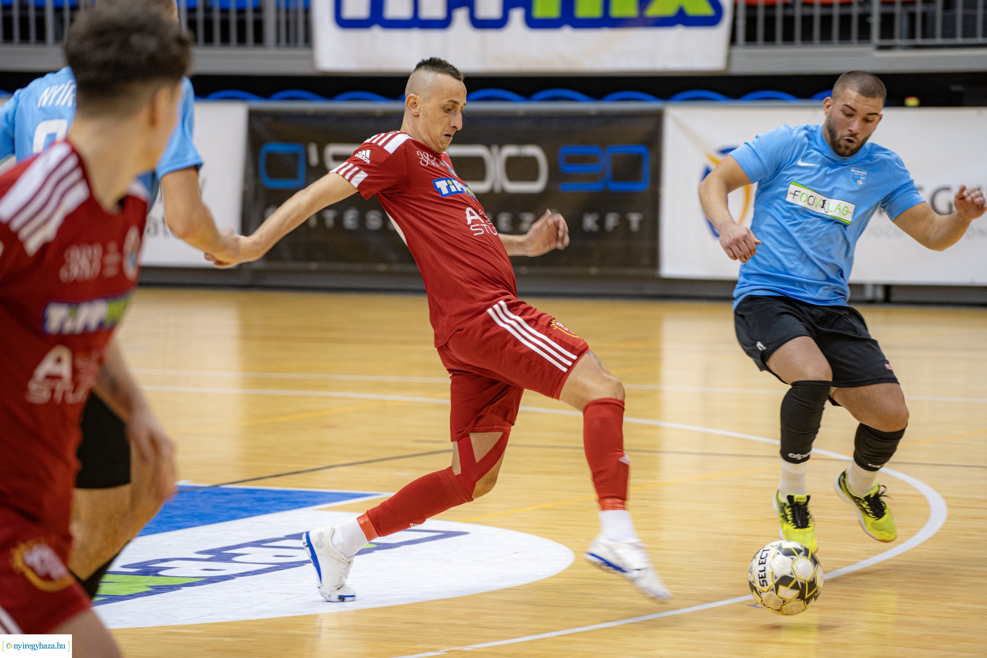 A' Studió Futsal Nyíregyháza vs. Nyírség FC Futsal mérkőzés a Continental Arénában