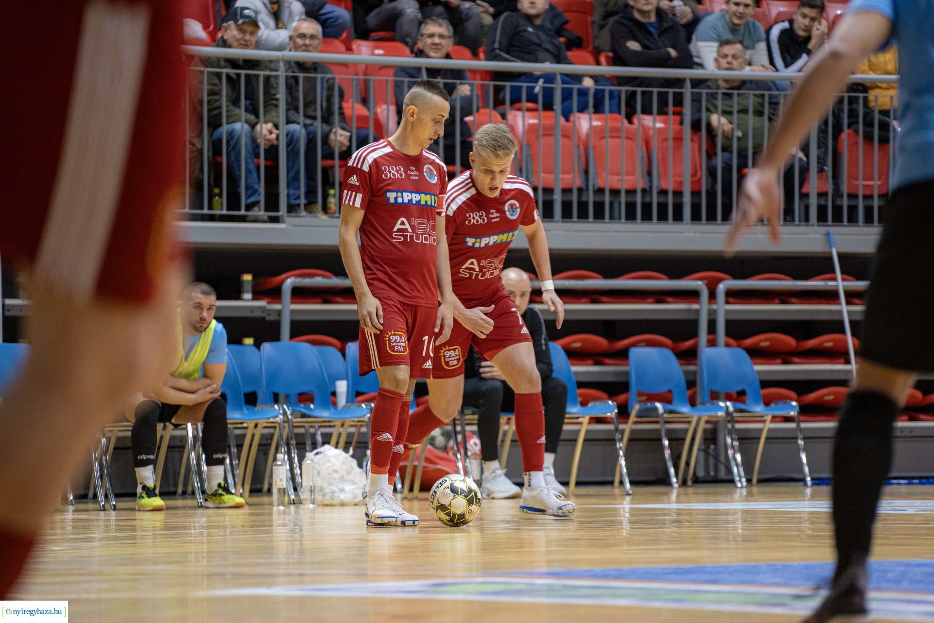 A' Studió Futsal Nyíregyháza vs. Nyírség FC Futsal mérkőzés a Continental Arénában