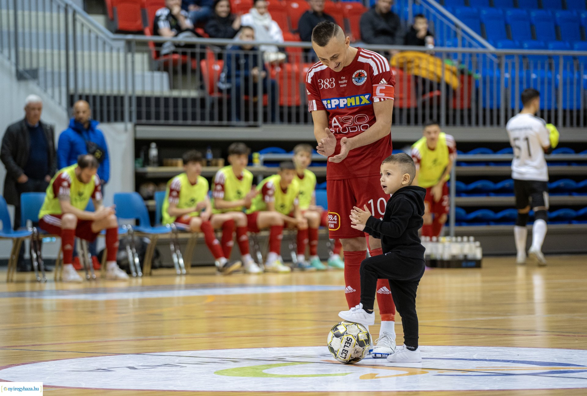 A' Studió Futsal Nyíregyháza vs. Nyírség FC Futsal mérkőzés a Continental Arénában
