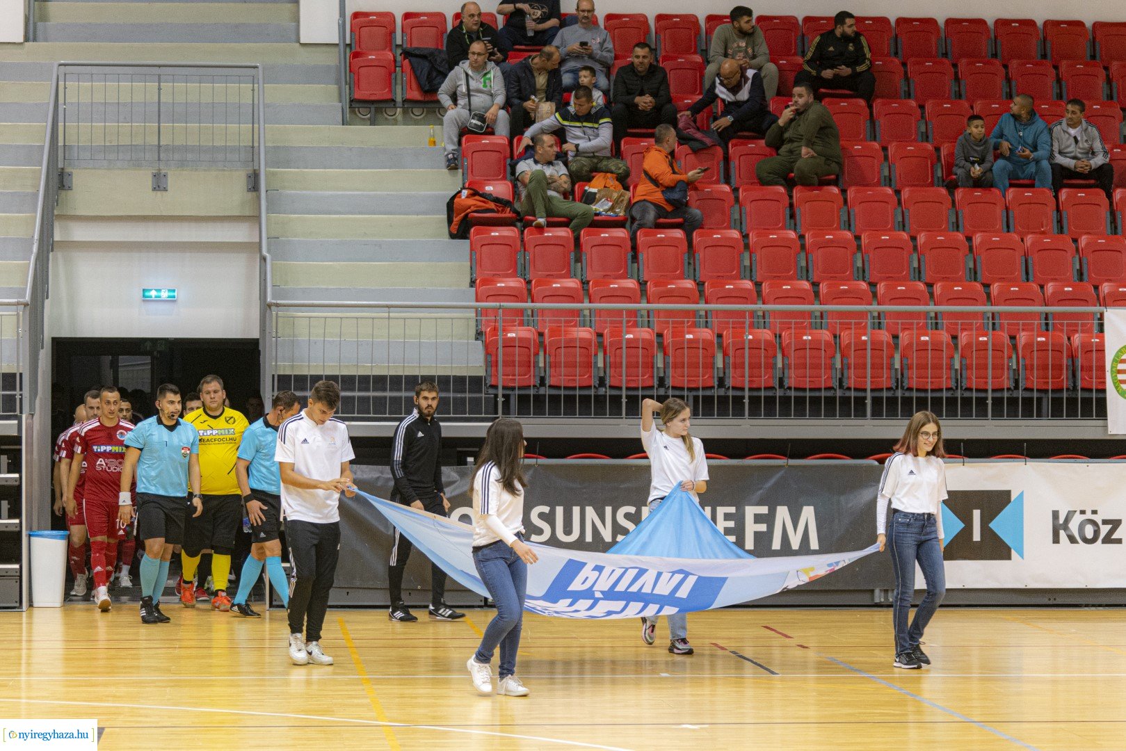 A STUDIO Nyíregyháza - ELTE-BEAC Budapest Futsal mérkőzés a Continental Arénában
