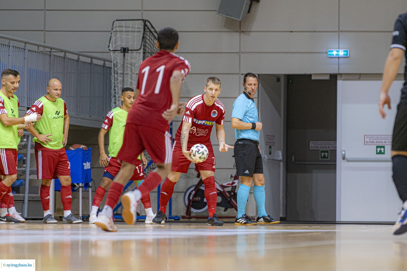 A STUDIO Nyíregyháza - ELTE-BEAC Budapest Futsal mérkőzés a Continental Arénában
