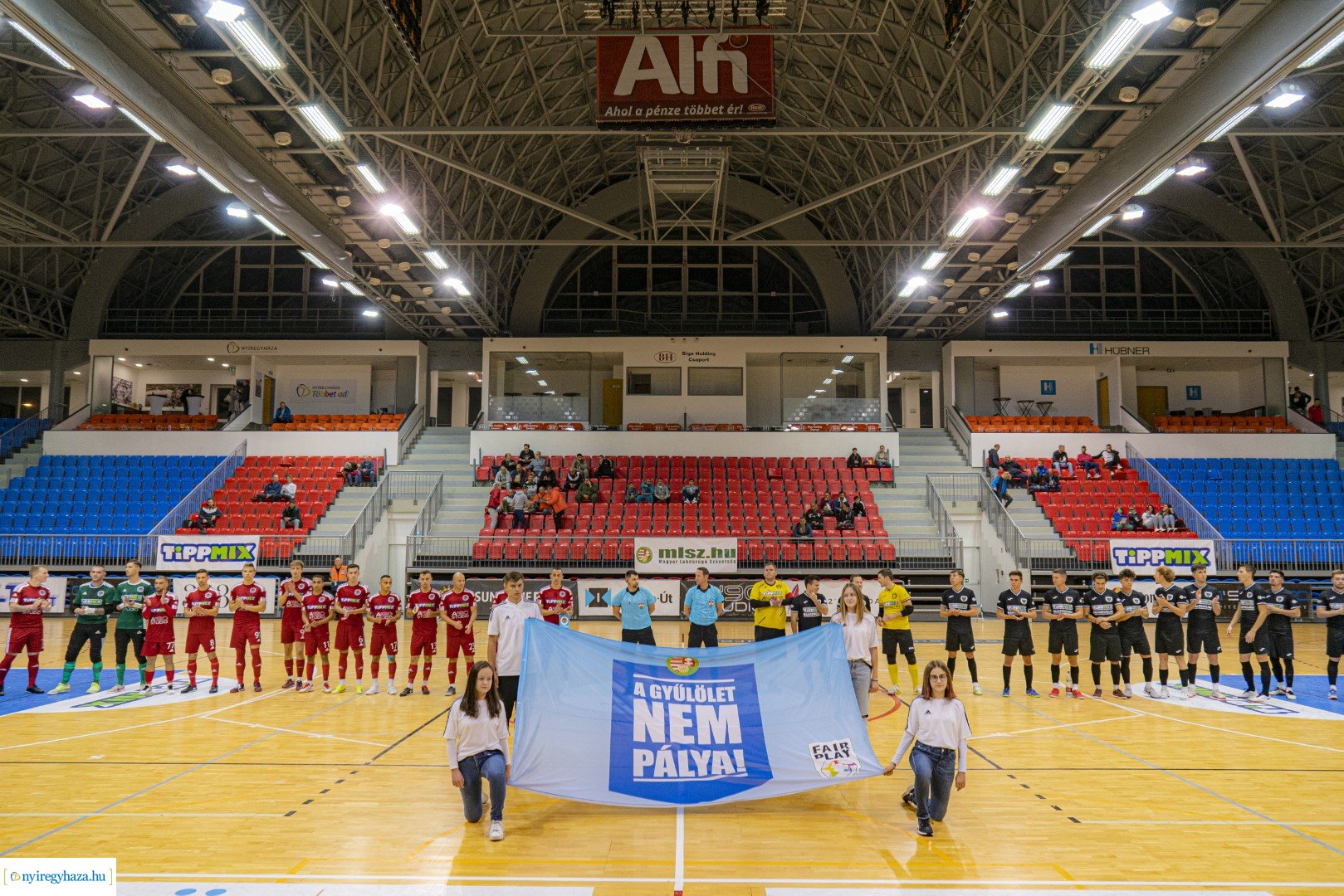 A STUDIO Nyíregyháza - ELTE-BEAC Budapest Futsal mérkőzés a Continental Arénában