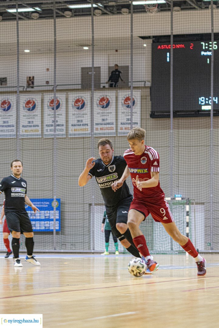 A STUDIO Nyíregyháza - ELTE-BEAC Budapest Futsal mérkőzés a Continental Arénában