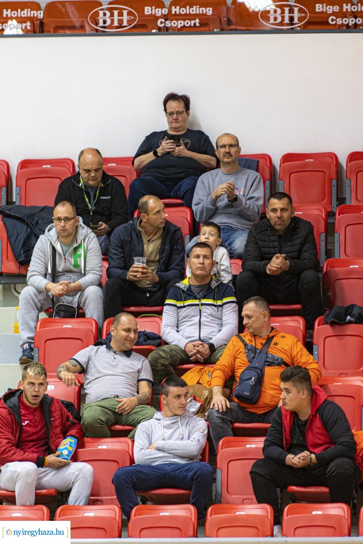 A STUDIO Nyíregyháza - ELTE-BEAC Budapest Futsal mérkőzés a Continental Arénában