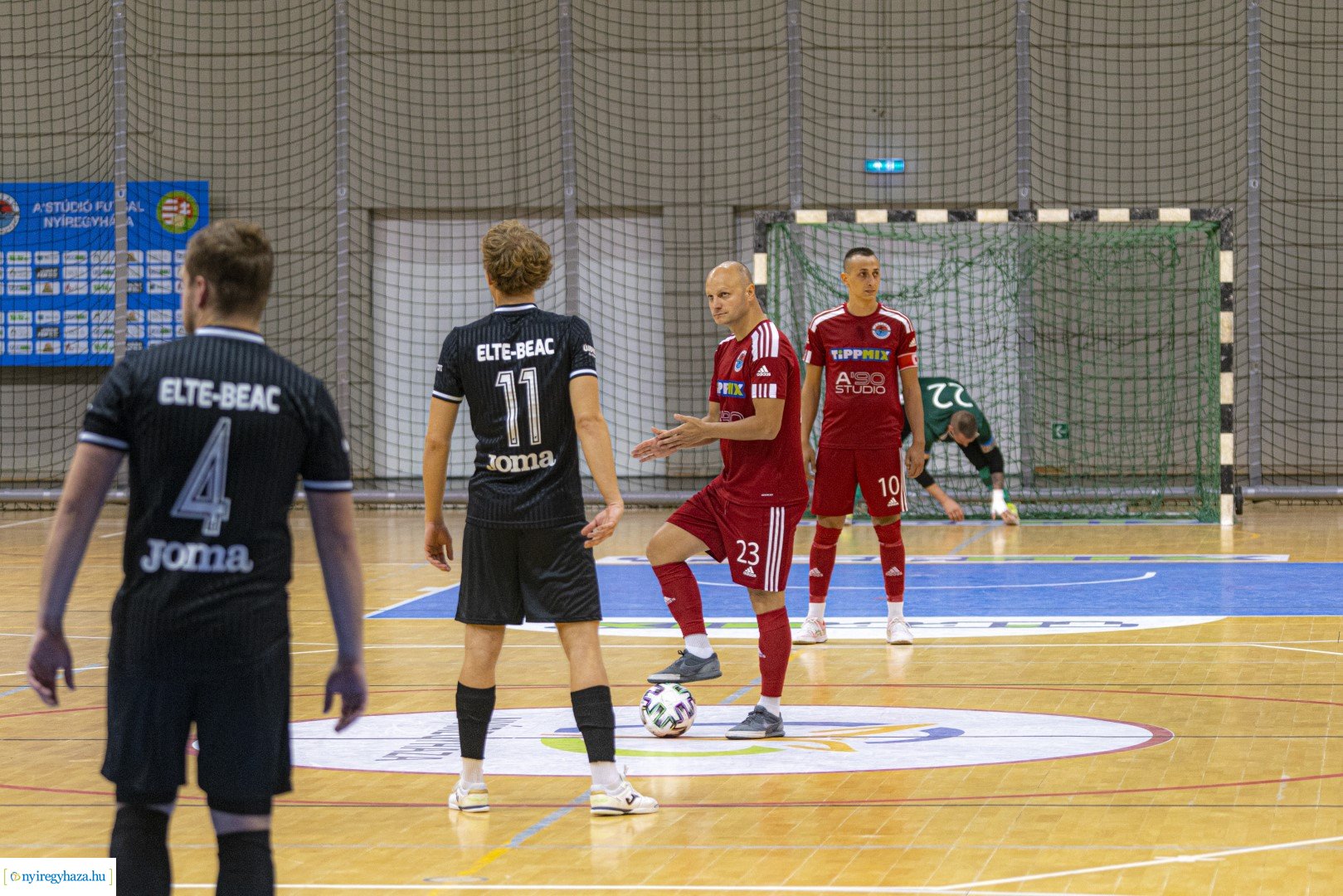 A STUDIO Nyíregyháza - ELTE-BEAC Budapest Futsal mérkőzés a Continental Arénában