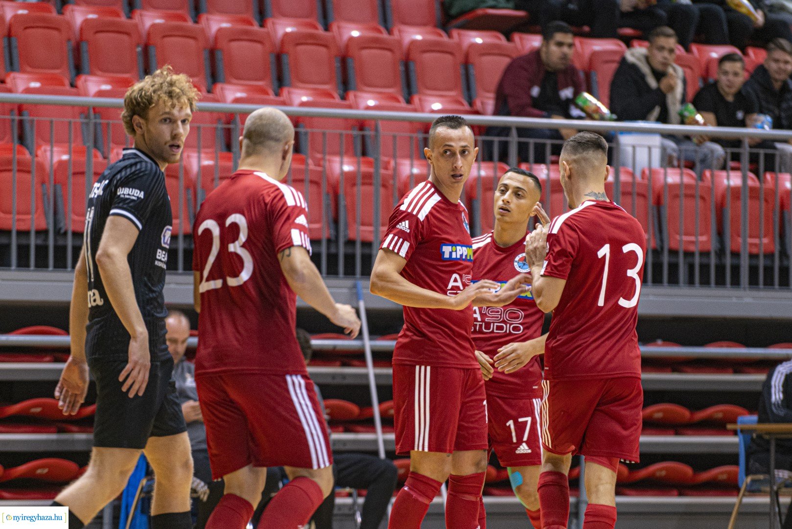 A STUDIO Nyíregyháza - ELTE-BEAC Budapest Futsal mérkőzés a Continental Arénában