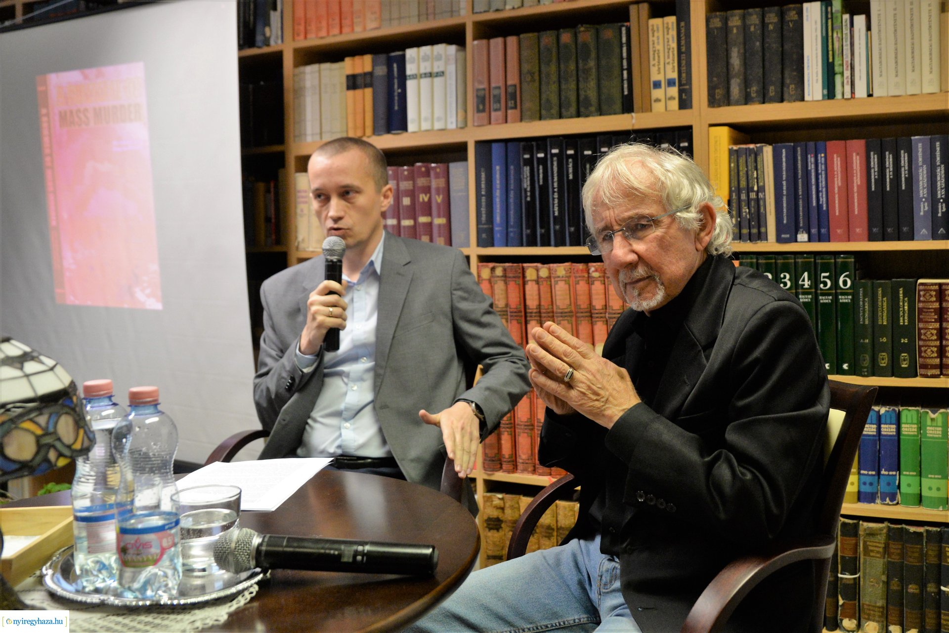 A SUMMER OF MASS MURDER - könyvbemutató a levéltárban