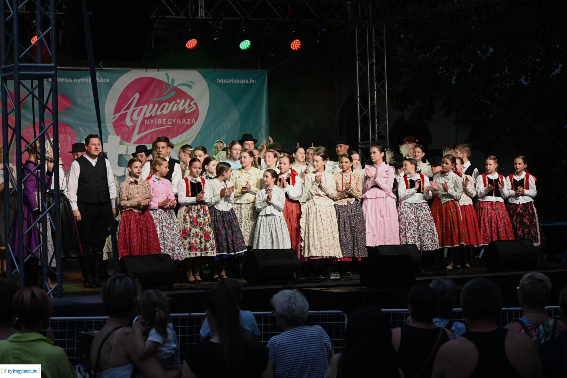 A Szabolcs Néptáncegyüttes a SóstóSerFeszten