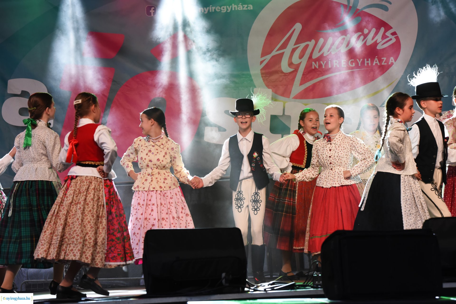 A Szabolcs Néptáncegyüttes a SóstóSerFeszten