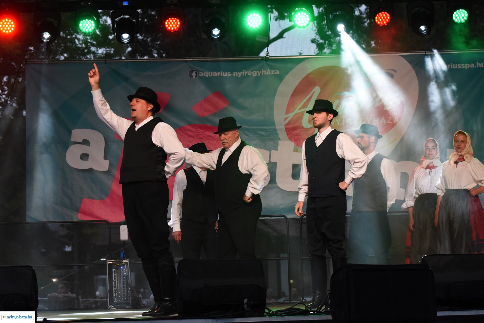 A Szabolcs Néptáncegyüttes a SóstóSerFeszten