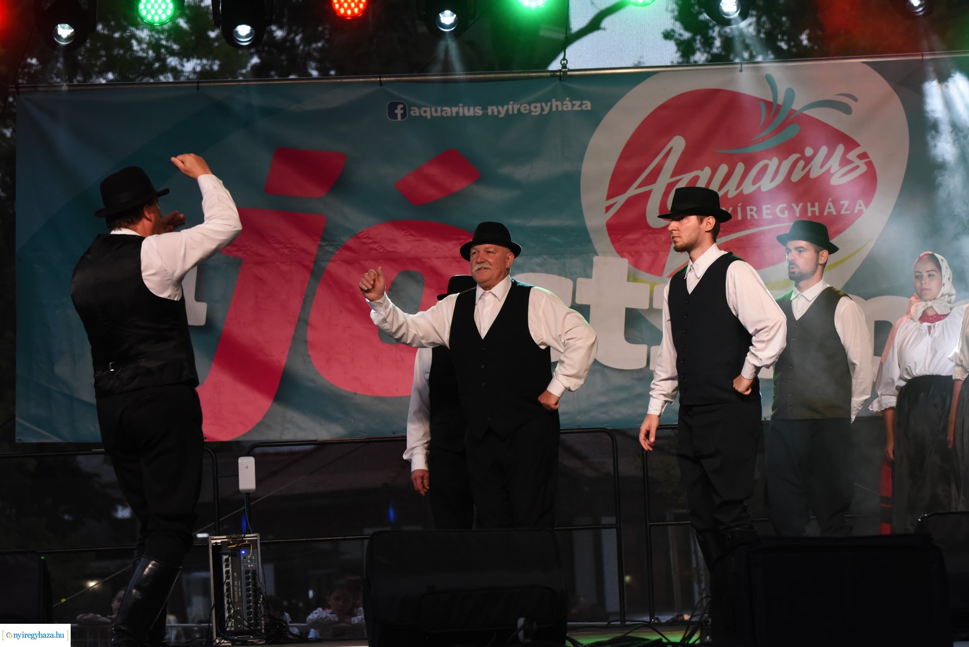 A Szabolcs Néptáncegyüttes a SóstóSerFeszten