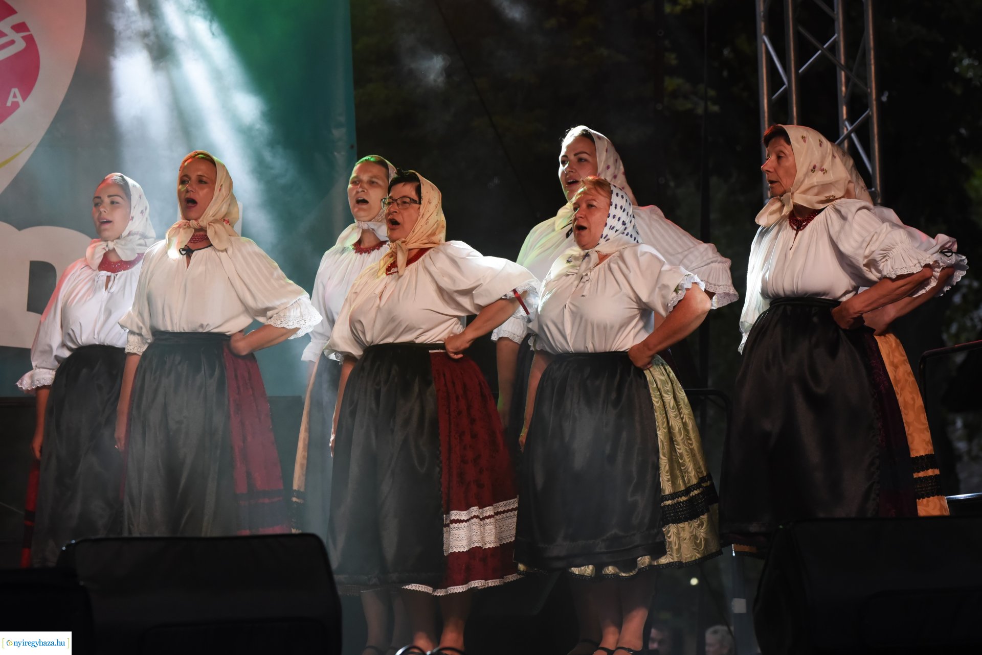 A Szabolcs Néptáncegyüttes a SóstóSerFeszten