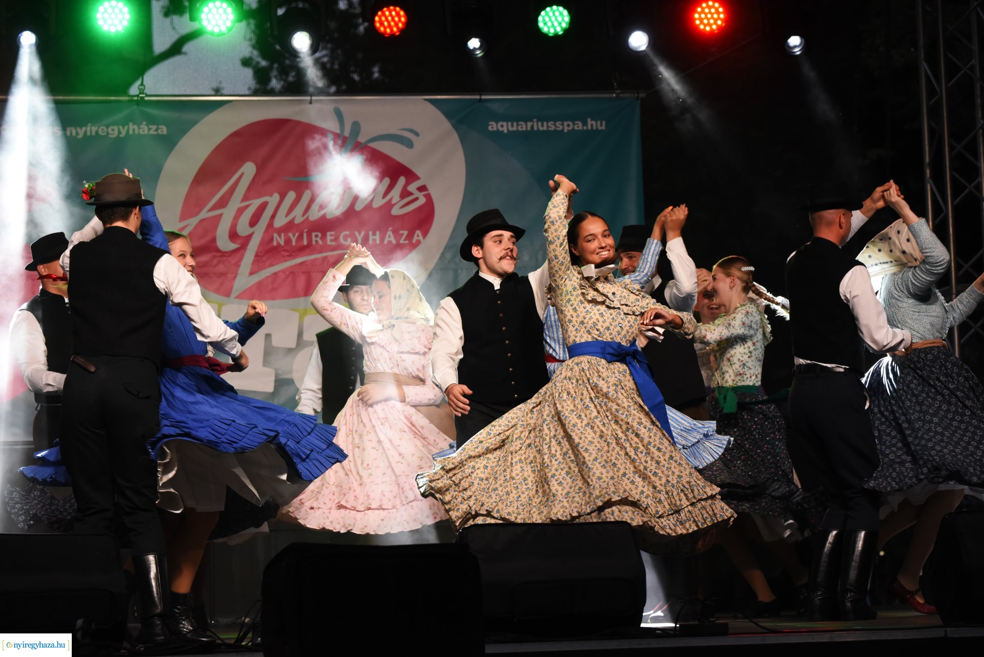 A Szabolcs Néptáncegyüttes a SóstóSerFeszten