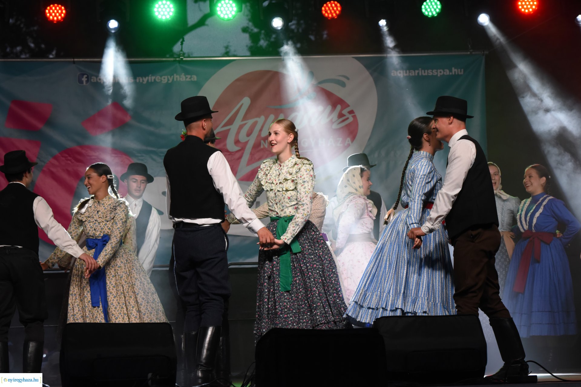 A Szabolcs Néptáncegyüttes a SóstóSerFeszten