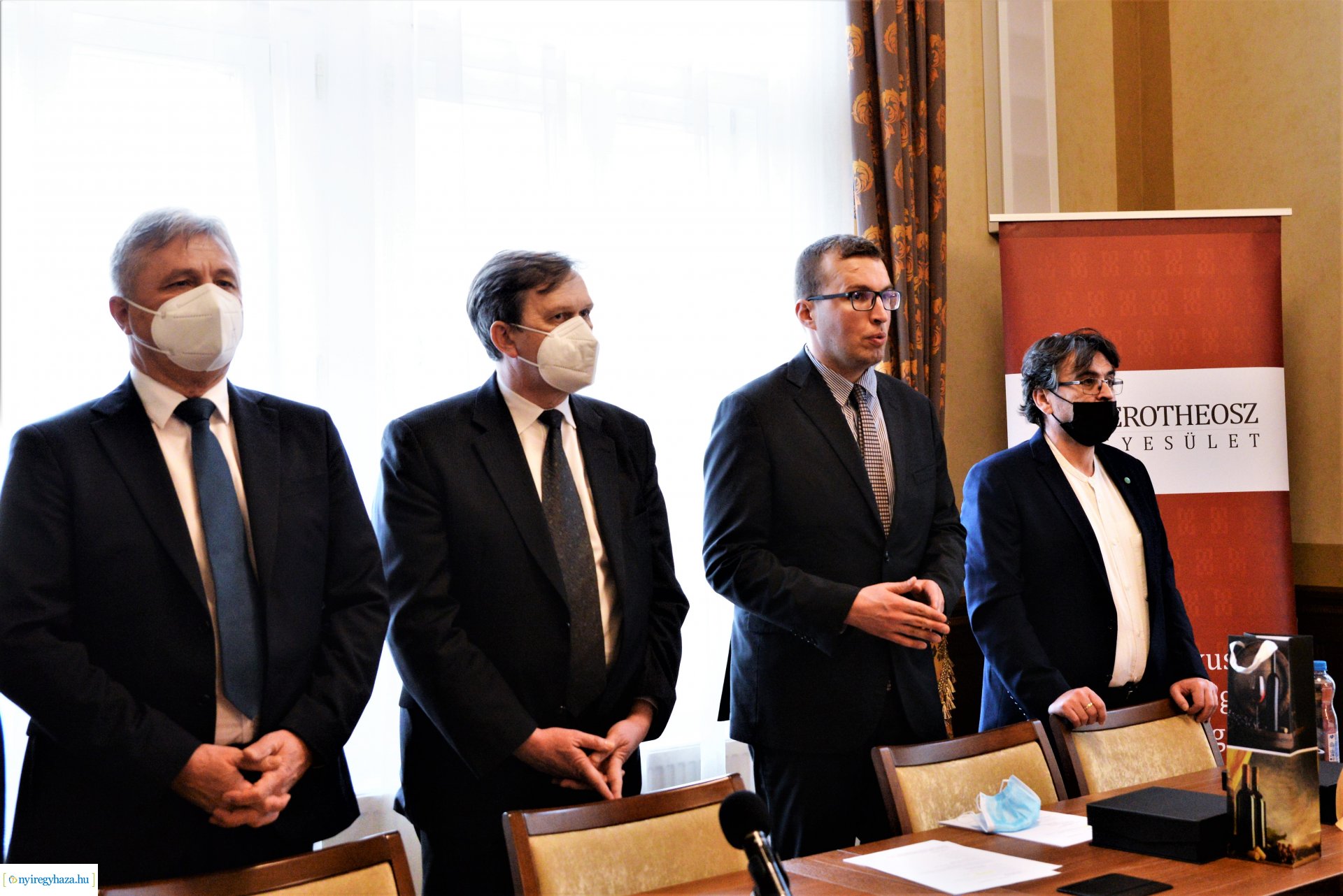 A Szabolcs-Szatmár-Bereg Megyei Civil Díj átadásán