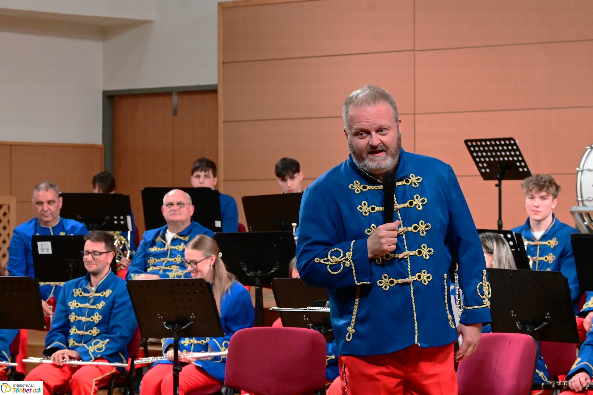 A Szabolcsi Koncert Fúvószenekar Operettgálája sztárvendégekkel