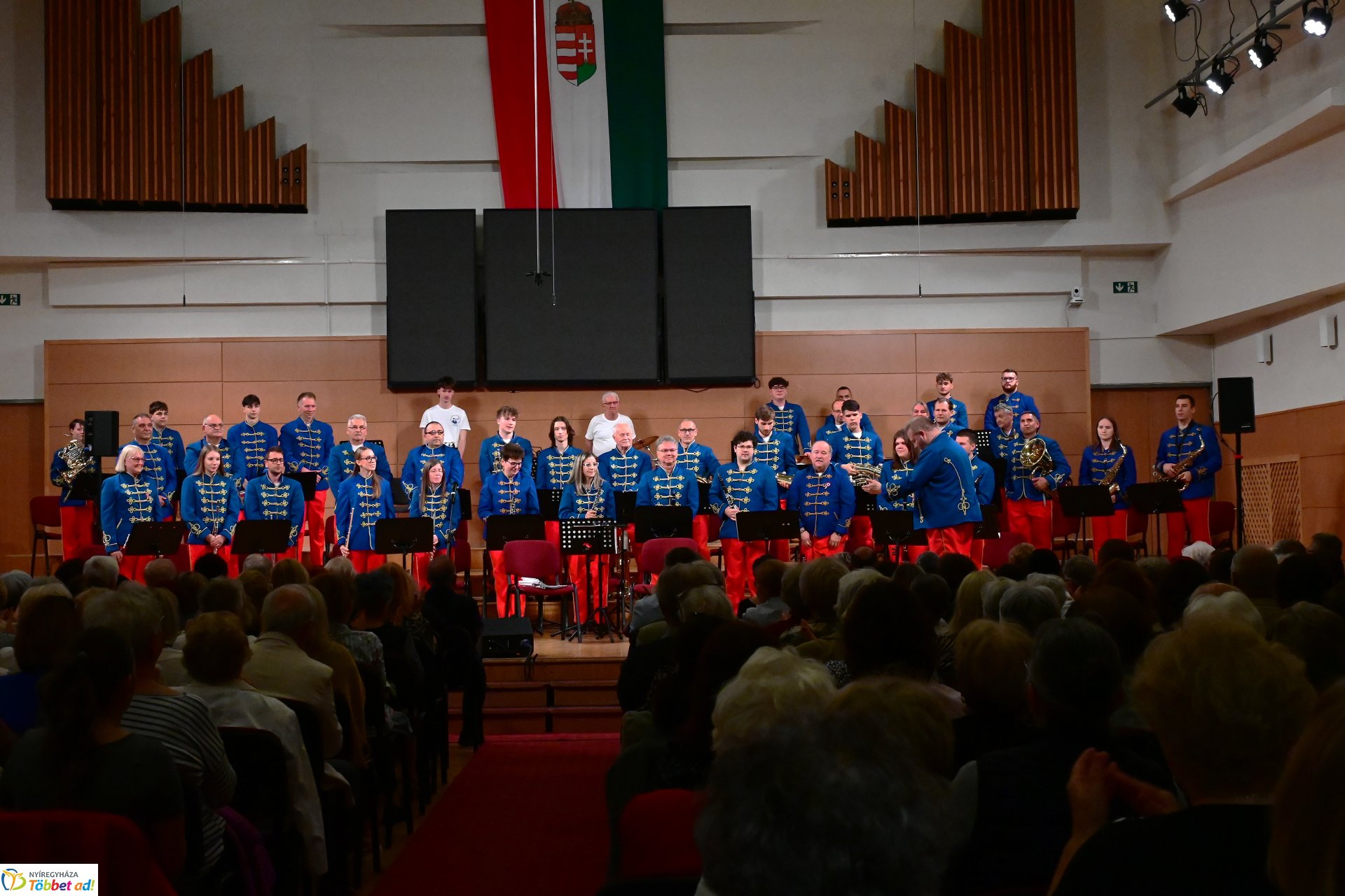 A Szabolcsi Koncert Fúvószenekar Operettgálája sztárvendégekkel