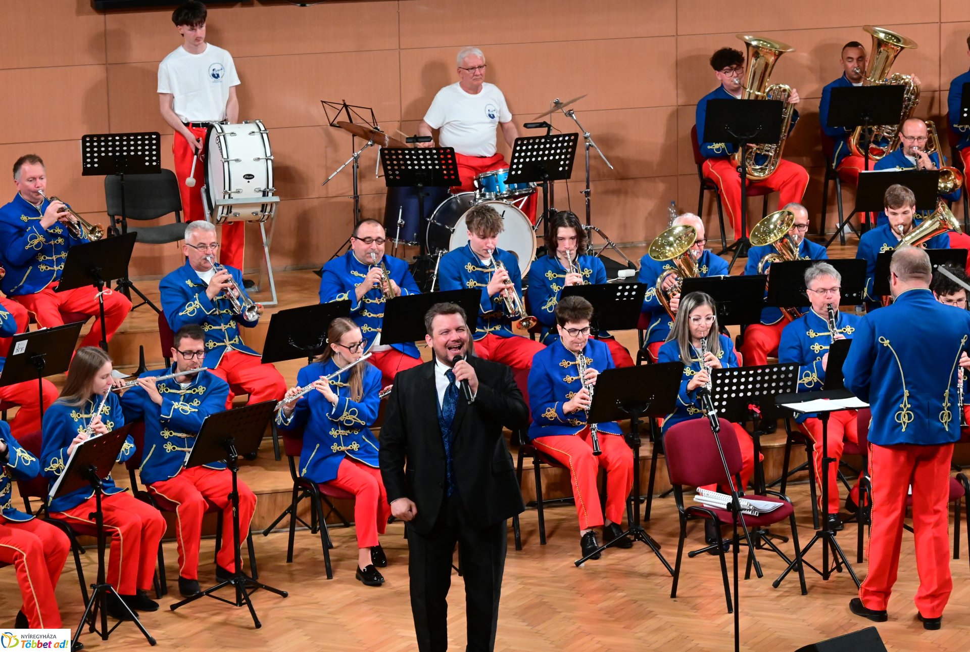 A Szabolcsi Koncert Fúvószenekar Operettgálája sztárvendégekkel