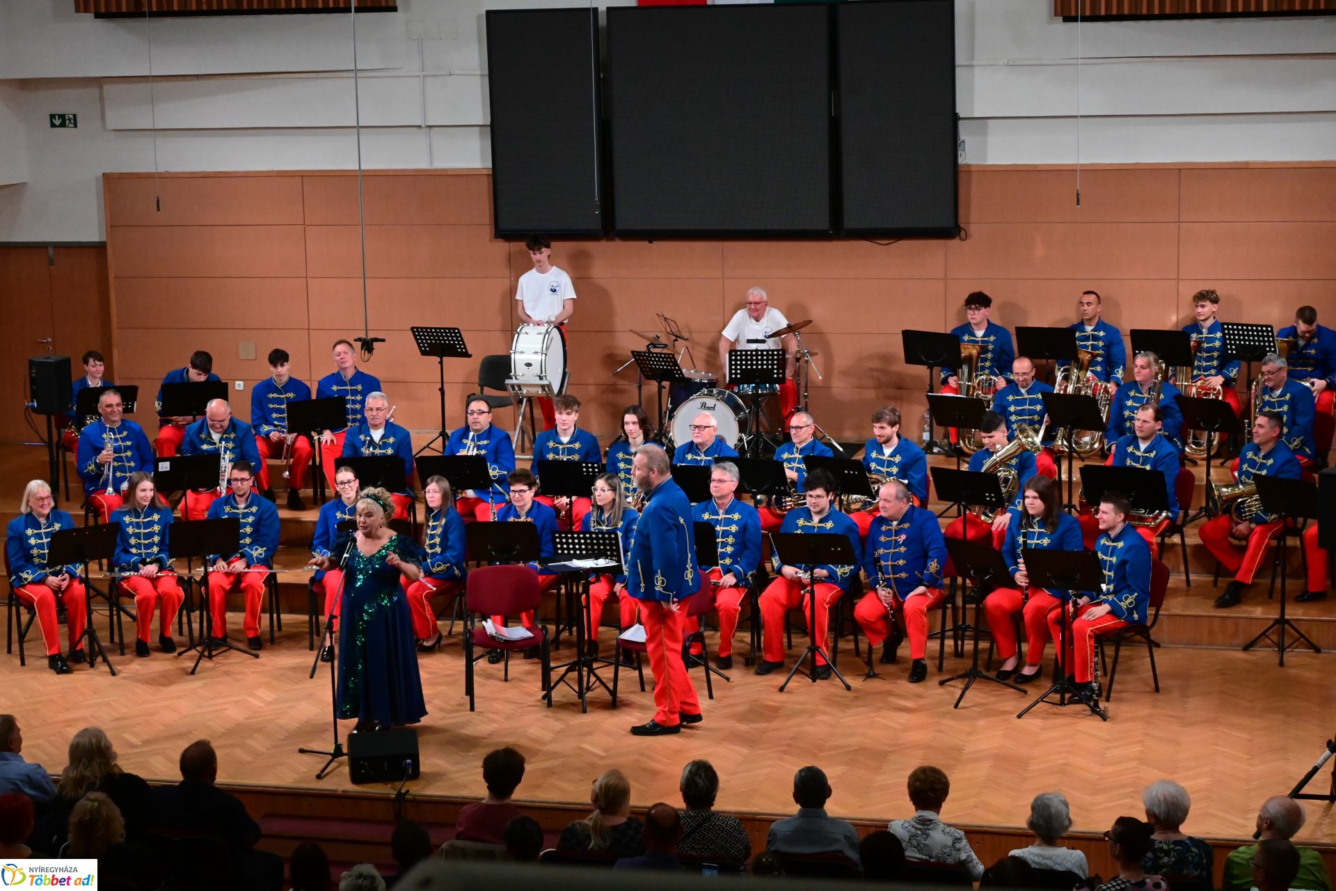 A Szabolcsi Koncert Fúvószenekar Operettgálája sztárvendégekkel