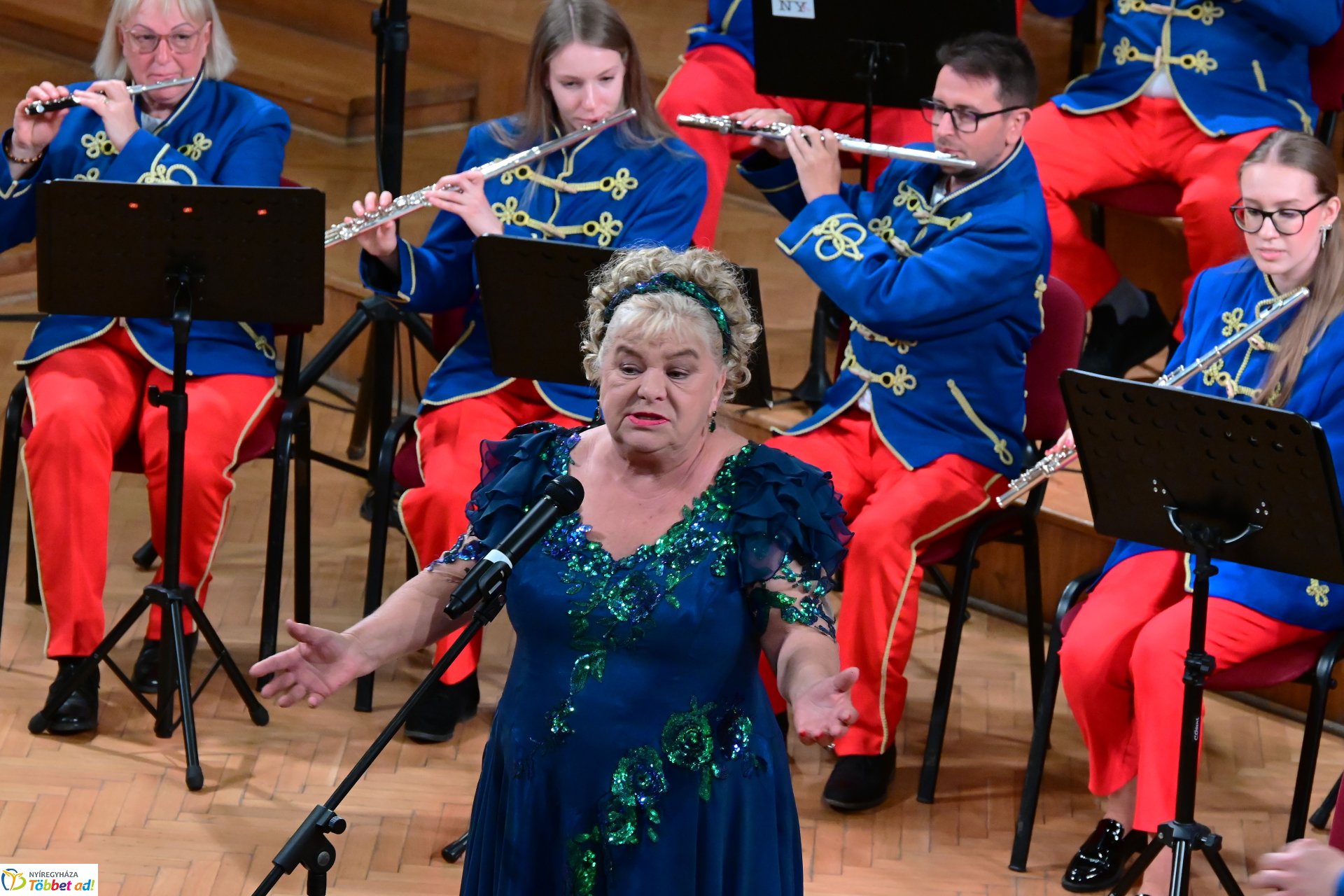 A Szabolcsi Koncert Fúvószenekar Operettgálája sztárvendégekkel