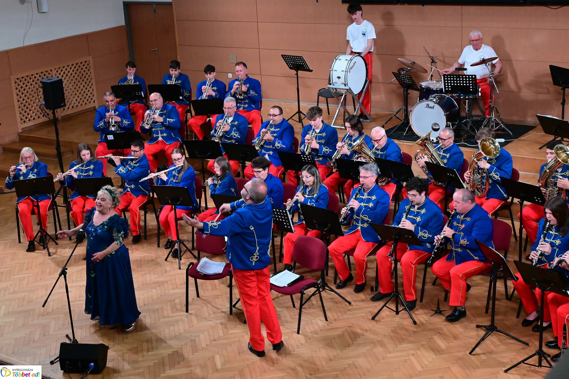A Szabolcsi Koncert Fúvószenekar Operettgálája sztárvendégekkel