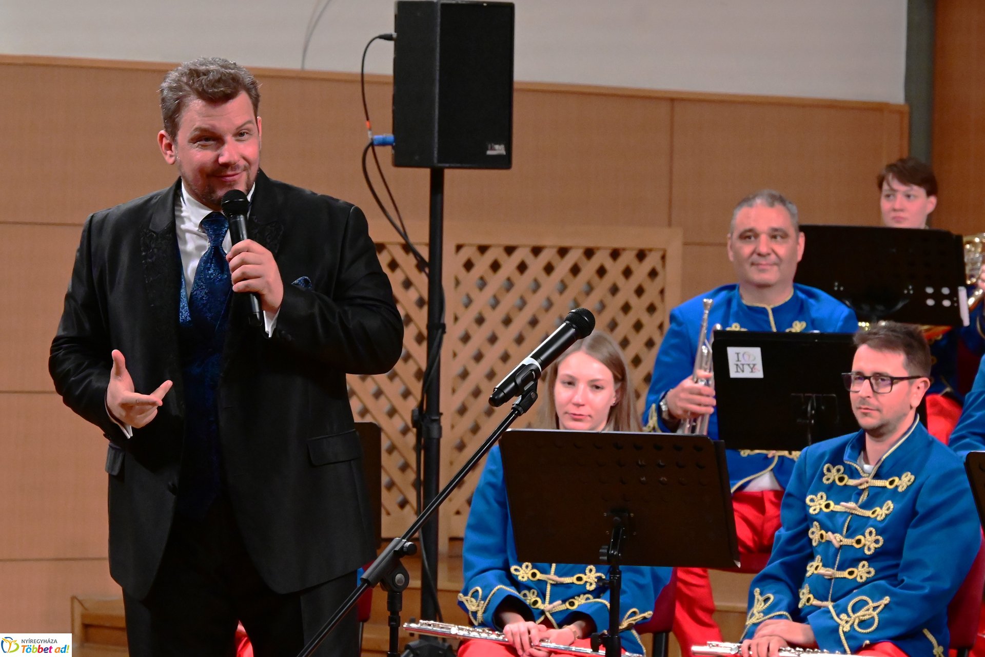A Szabolcsi Koncert Fúvószenekar Operettgálája sztárvendégekkel