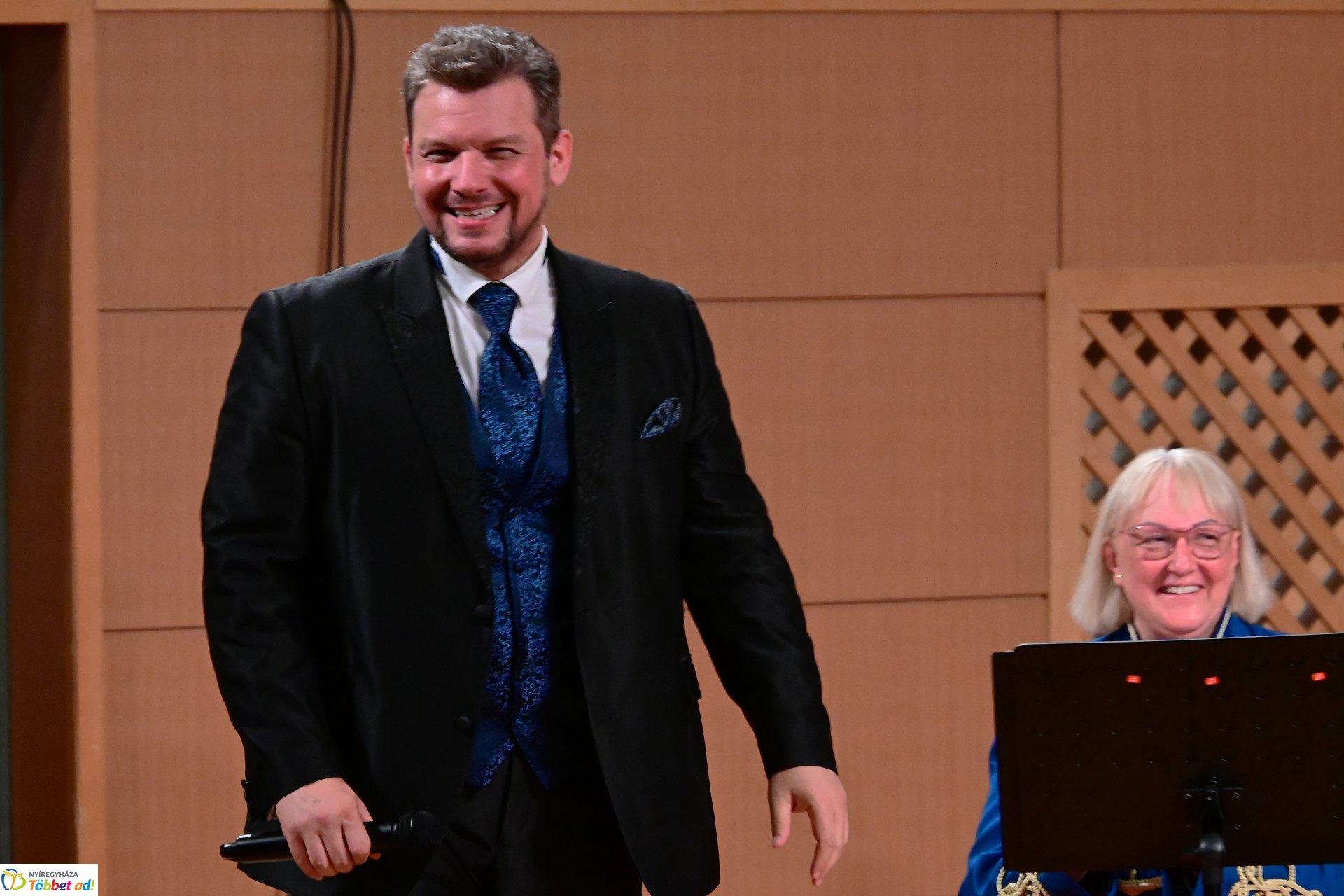 A Szabolcsi Koncert Fúvószenekar Operettgálája sztárvendégekkel