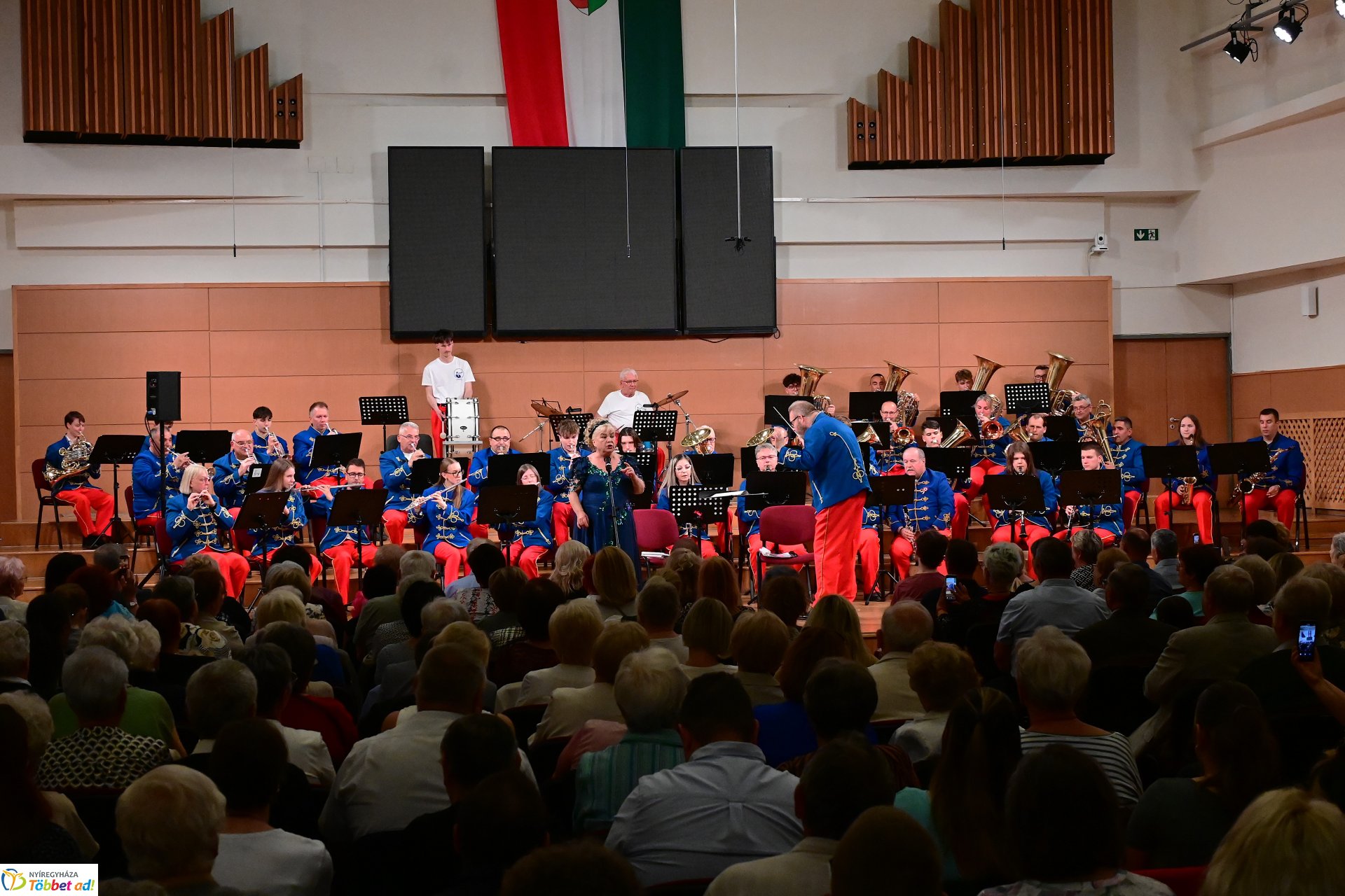 A Szabolcsi Koncert Fúvószenekar Operettgálája sztárvendégekkel