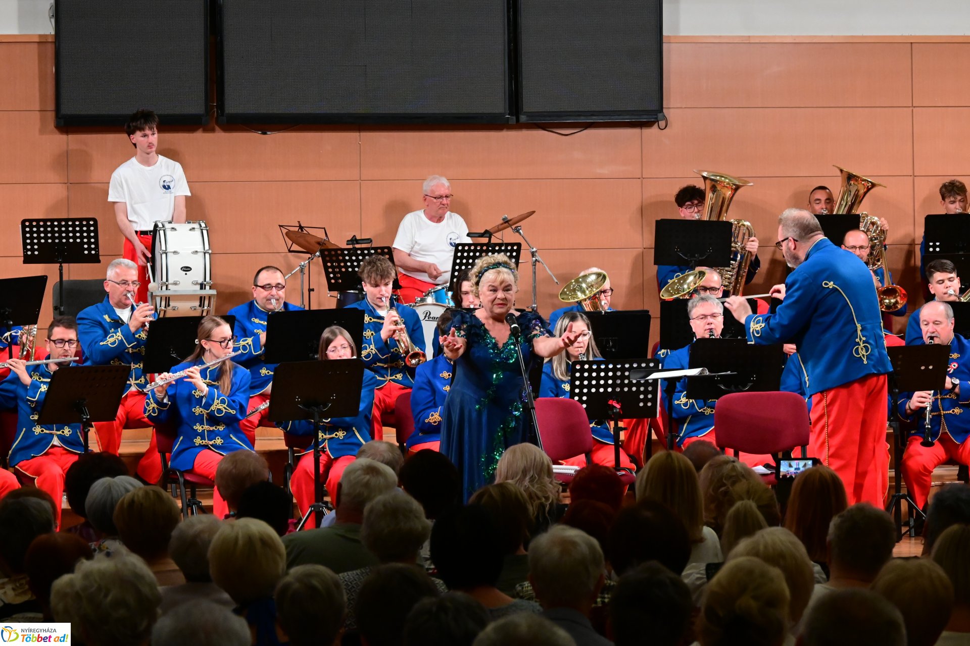 A Szabolcsi Koncert Fúvószenekar Operettgálája sztárvendégekkel