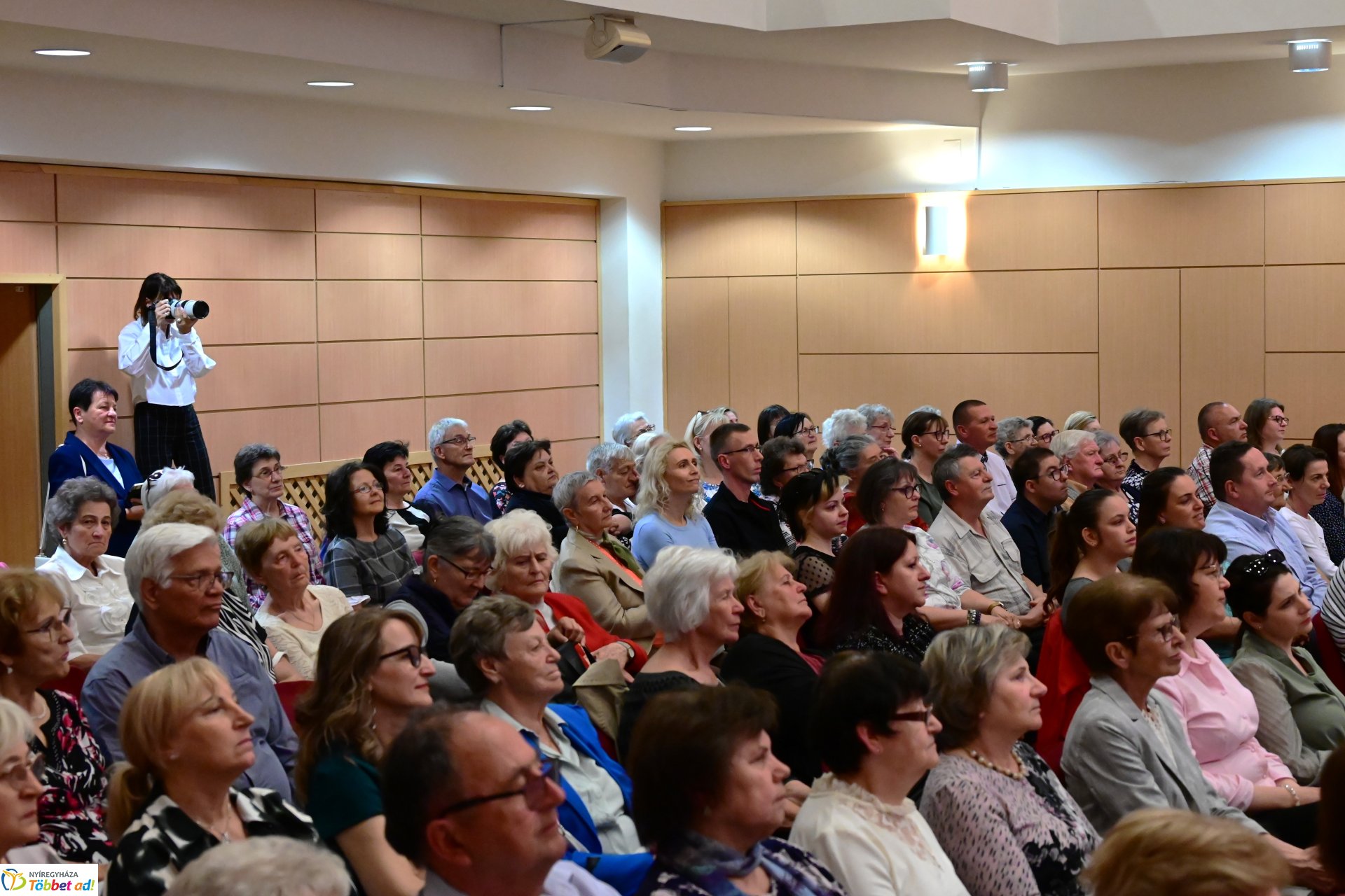 A Szabolcsi Koncert Fúvószenekar Operettgálája sztárvendégekkel