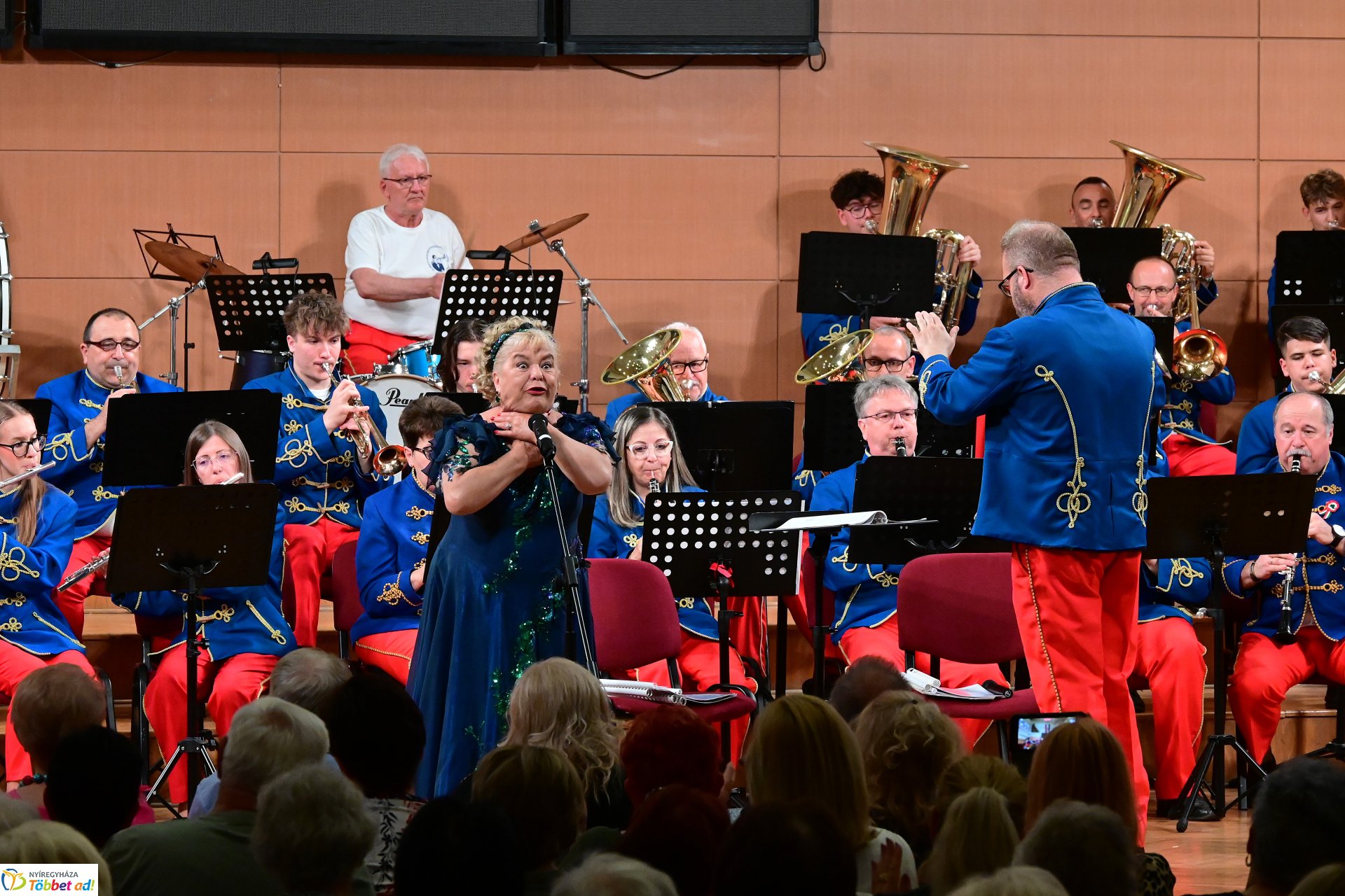 A Szabolcsi Koncert Fúvószenekar Operettgálája sztárvendégekkel