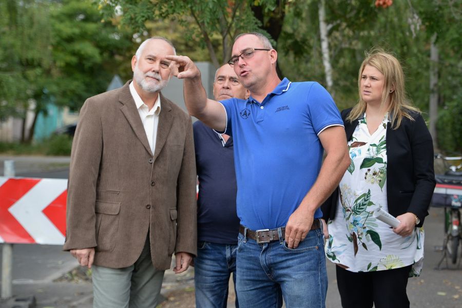 A Szarvas utca is megújul