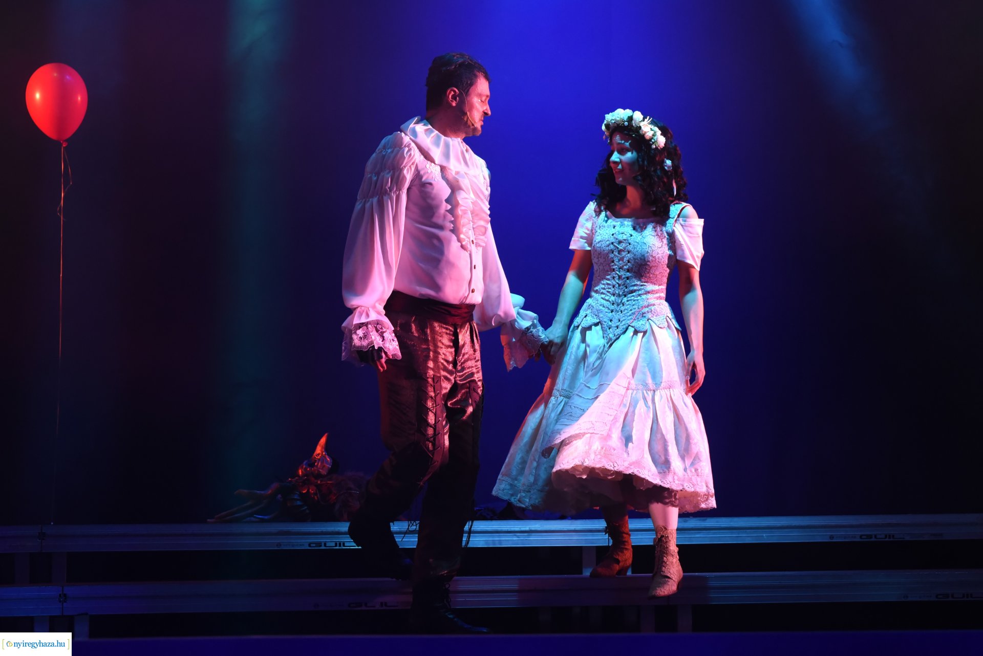 A Szépség és Szörnyeteg - bemutató a Móricz Zsigmond Színházban