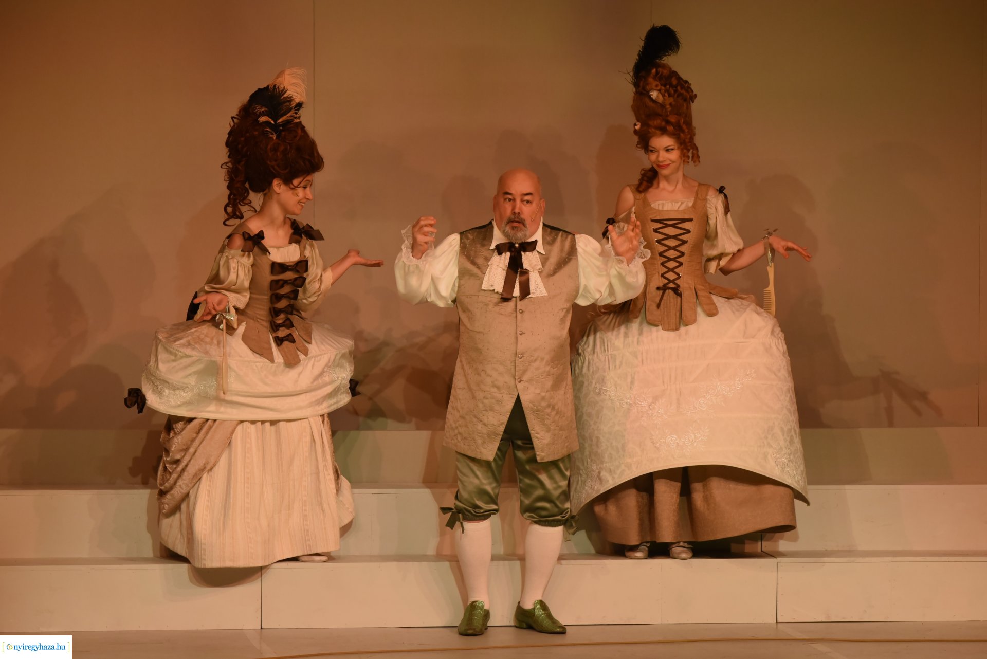 A Szépség és Szörnyeteg - bemutató a Móricz Zsigmond Színházban