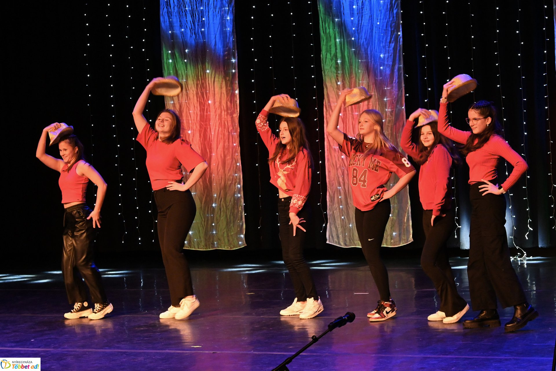 A szívek ünnepe - az arcokon mosollyal és ajándékcsomagokkal tértek haza a megajándékozottak