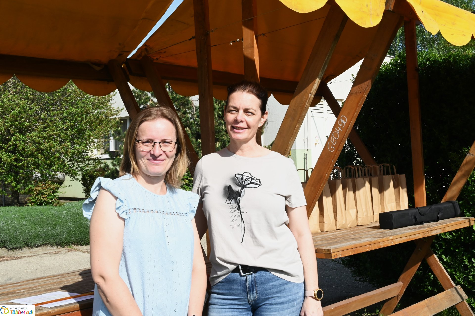 A szomszéd fűje mindig zöldebb - fűmagvak átadása a NYÍRVV-nél