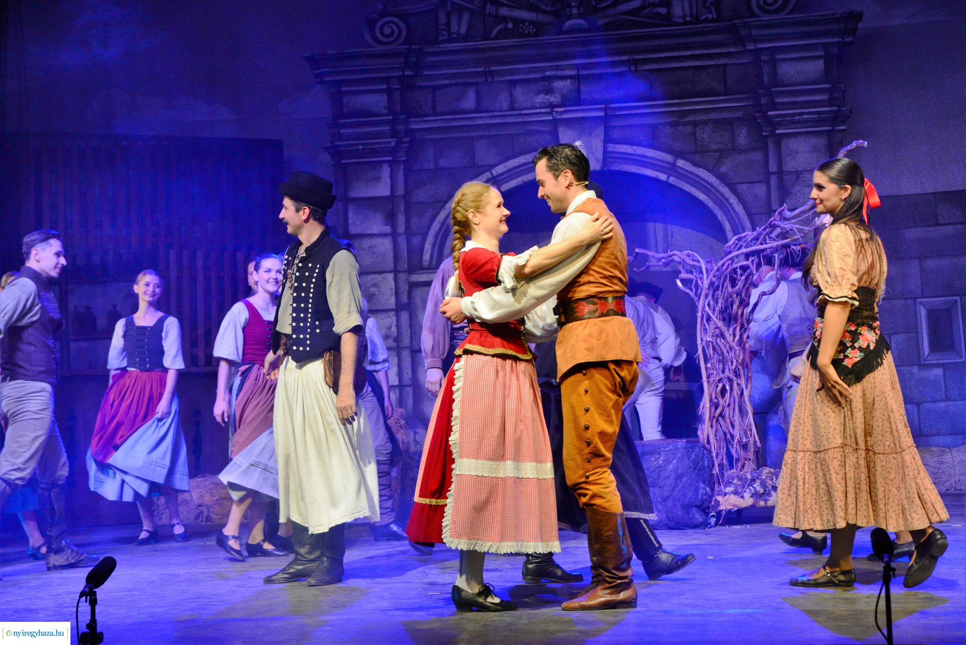 A Tenkes kapitánya - táncjáték a Sóstói Múzeumfaluban