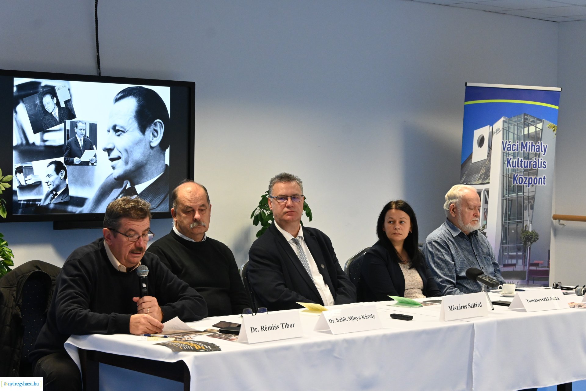 A "Váci 100" rendezvénysorozat programjait ismertették a VMKK-ban