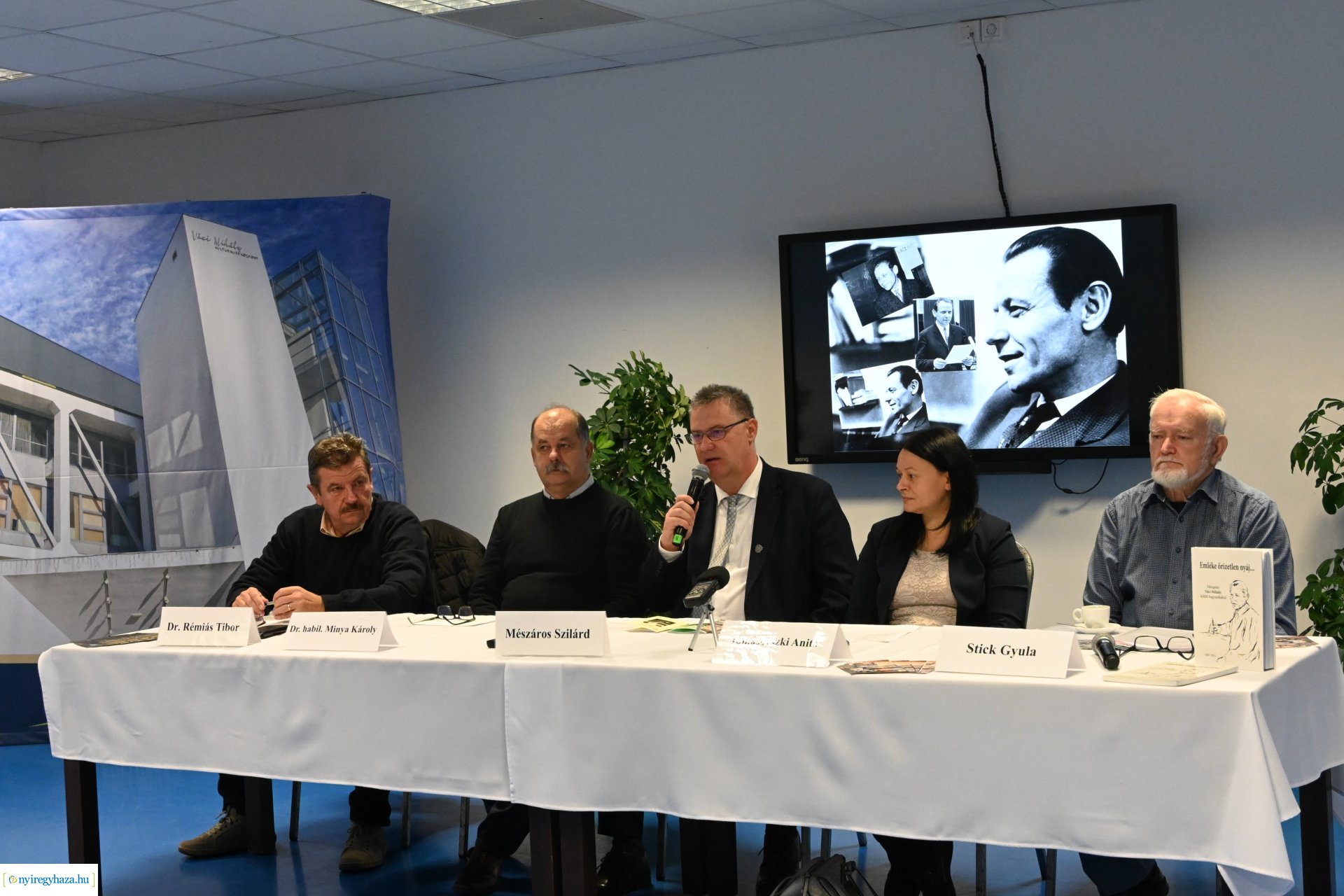 A "Váci 100" rendezvénysorozat programjait ismertették a VMKK-ban