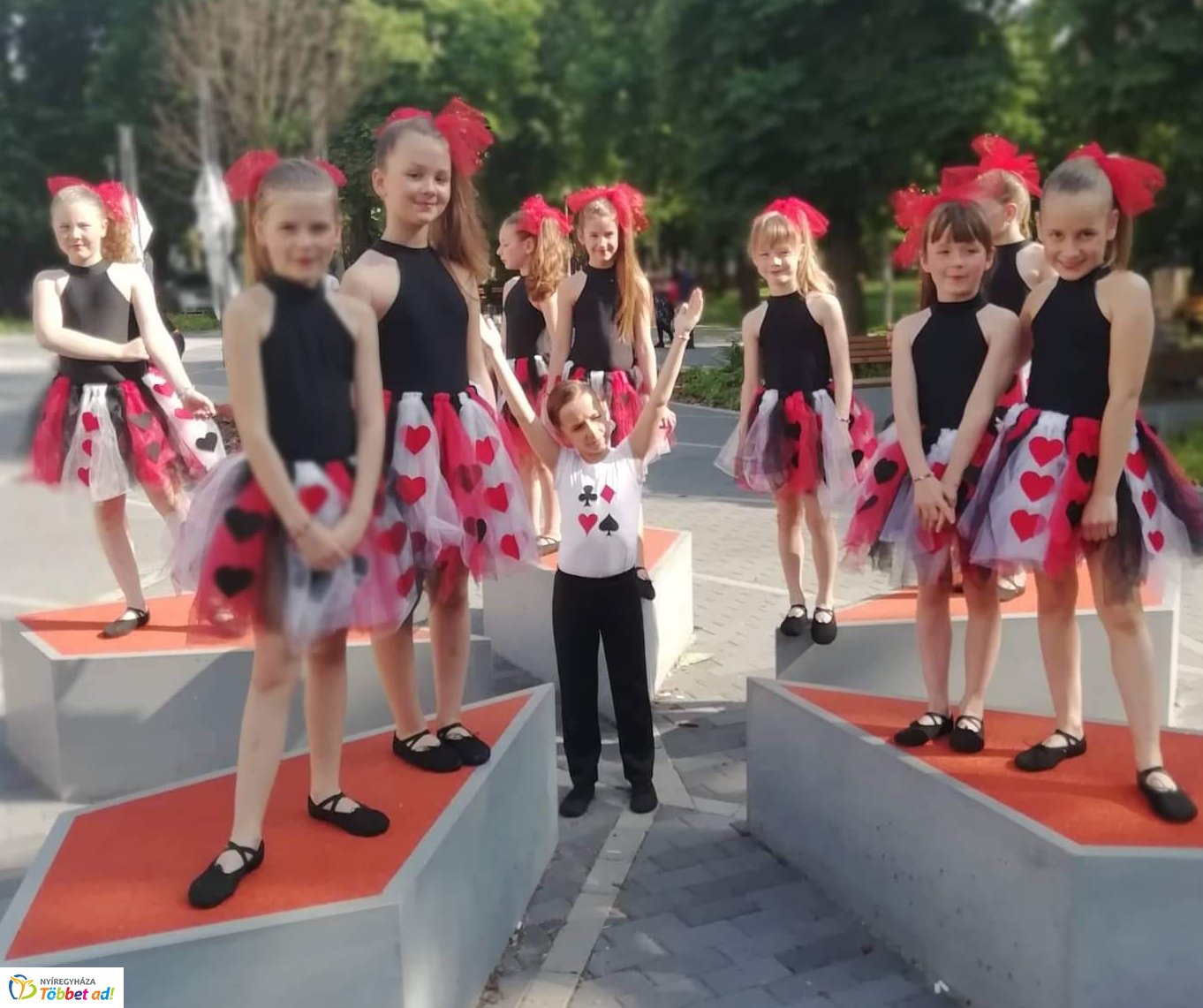 A végéhez ért a versenyszezon a RE-flex Moderntánc Stúdió növendékei számára