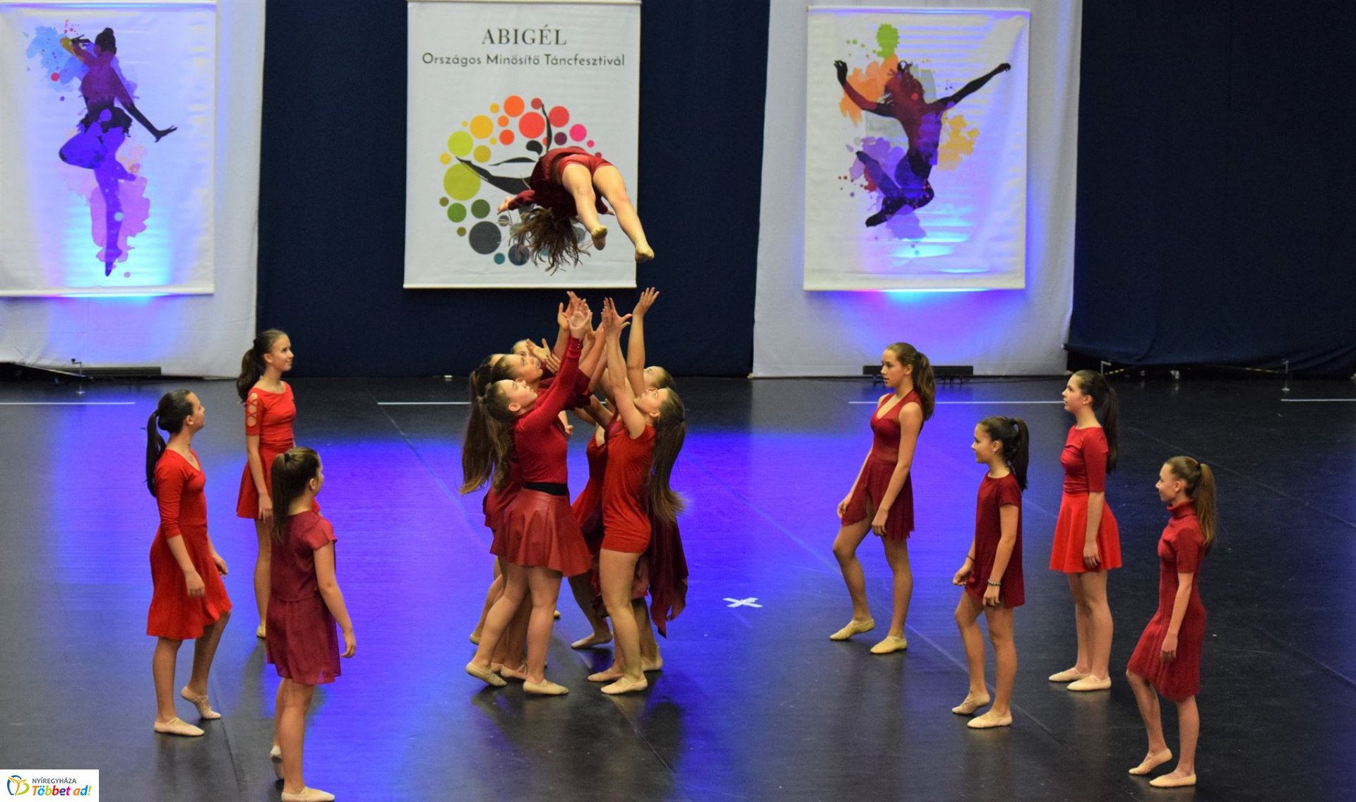 A végéhez ért a versenyszezon a RE-flex Moderntánc Stúdió növendékei számára