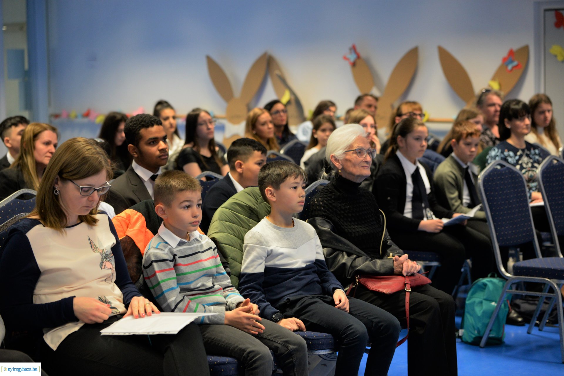 A velünk élő Petőfi - szavalóverseny a VMKK-ban