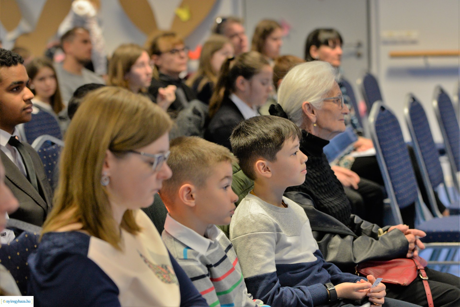 A velünk élő Petőfi - szavalóverseny a VMKK-ban