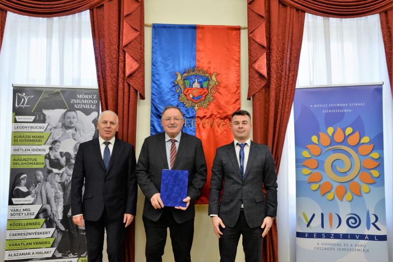 A VIDOR Fesztivál hivatalos főszponzori szerződés aláírása