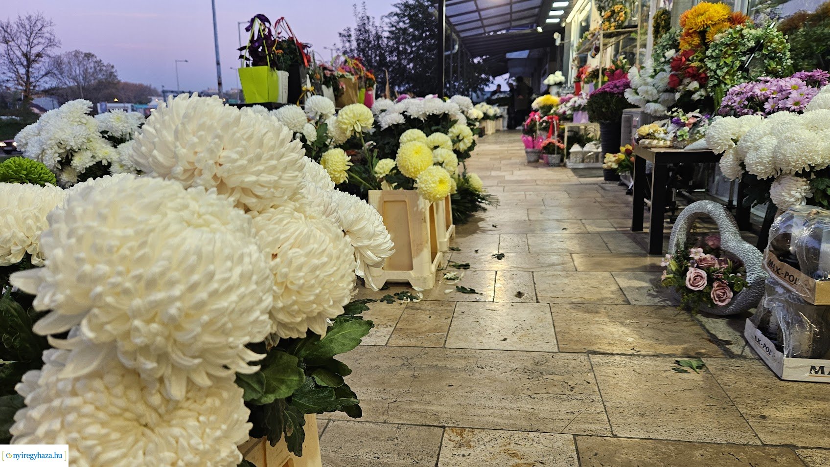 A virágárusok felkészültek...