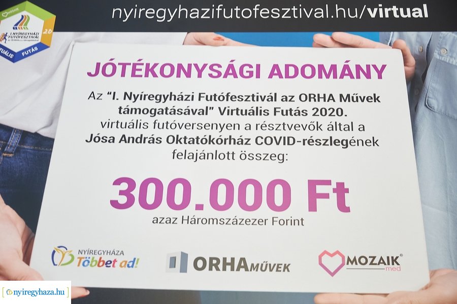 Adomány a Jósa András Oktatókórháznak