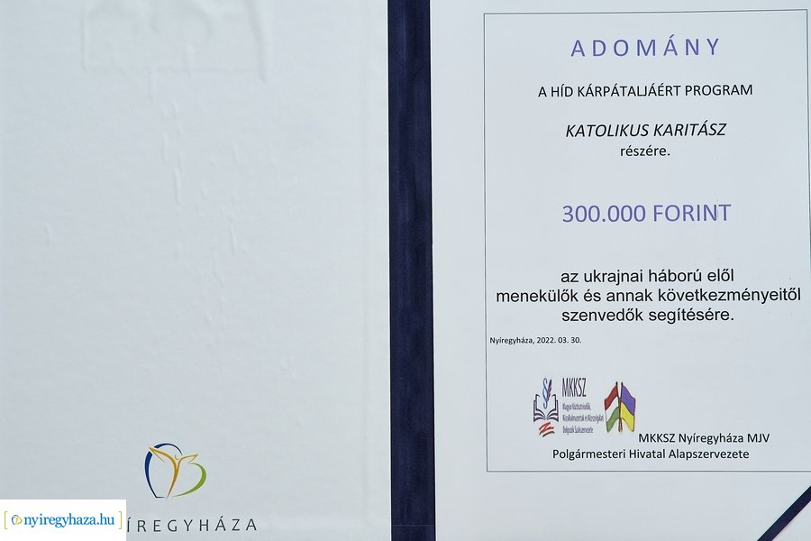 Adomány a Katolikus_Karitásznak